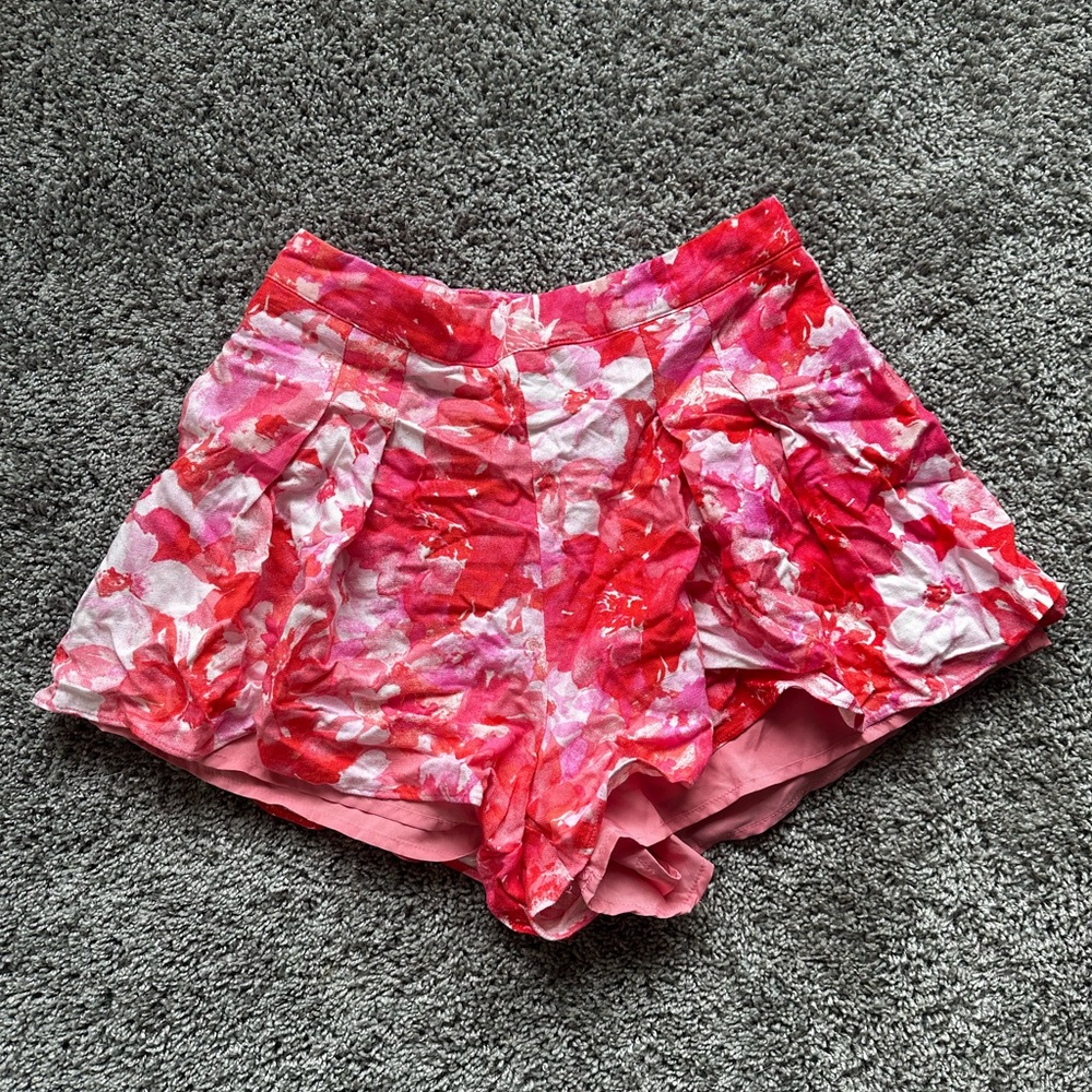 DO+BE Pink and Red Floral Shorts